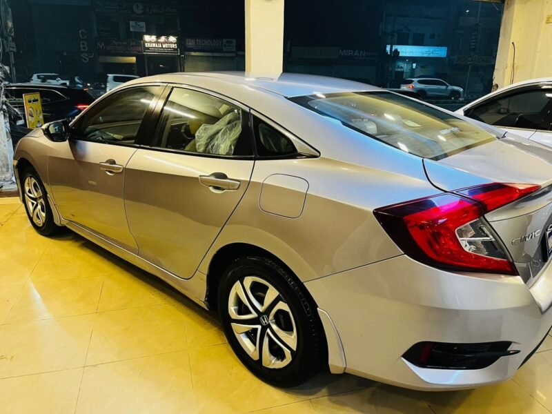 Honda Civic oriel